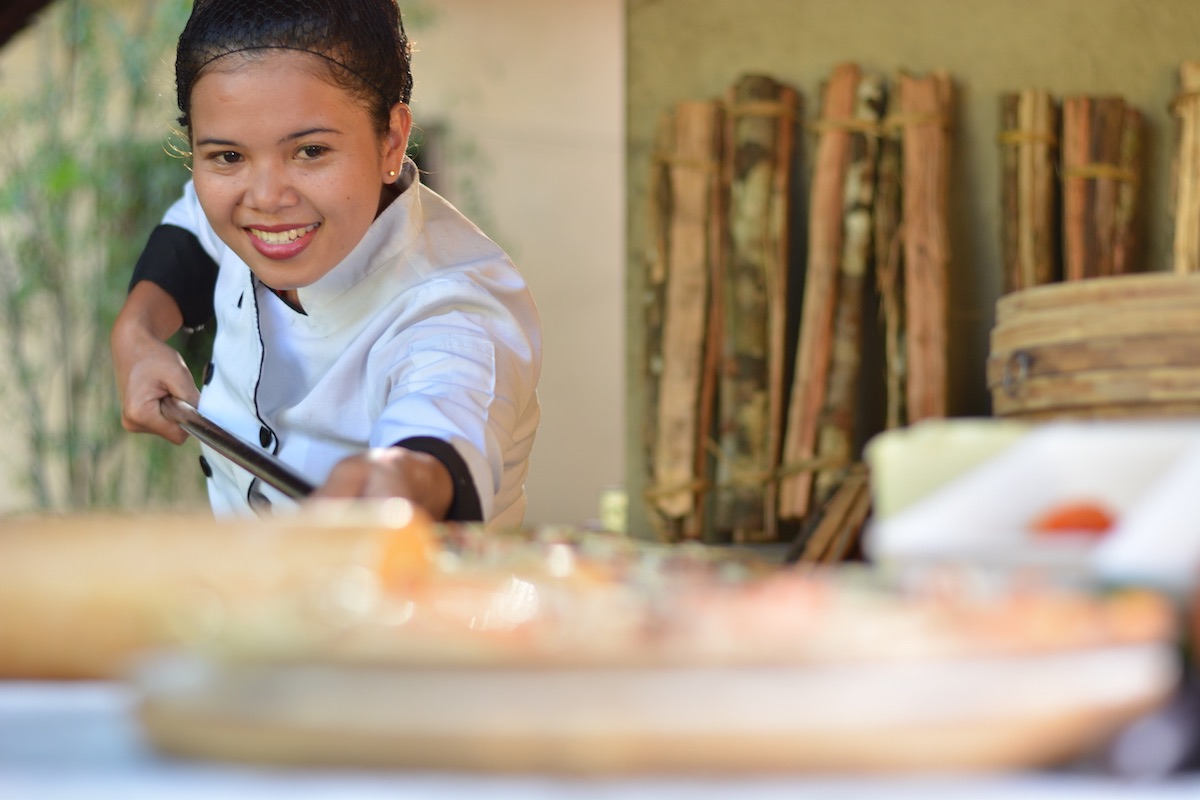 Pizzaiola in Hibiscus Garden Inn & Restaurant