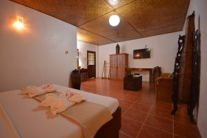 King Room | Hibiscus Garden Inn