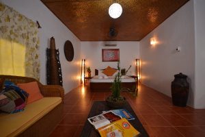 King Room | Hibiscus Garden Inn