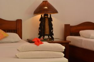 Queen Room | Hibiscus Garden Inn