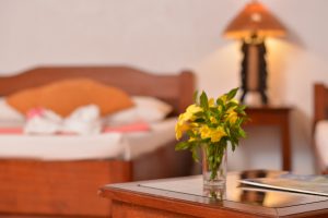 Queen Room | Hibiscus Garden Inn